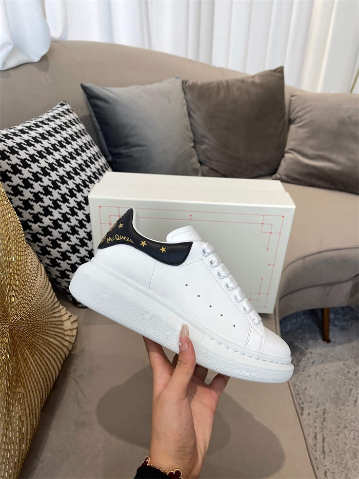 ale*d*r M*Q*en oversized