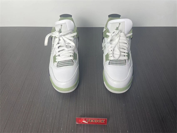 Jordan 4 Retro Seafoam AQ9129-103