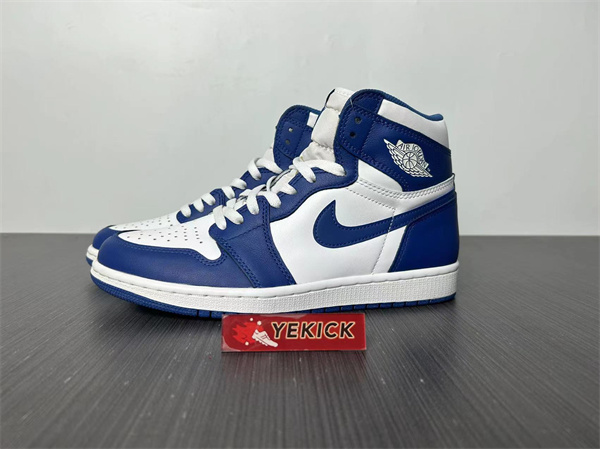 Jordan1 Retro Storm Blue 555088-127
