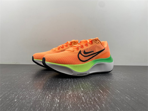 Nike Zoom Fly 5