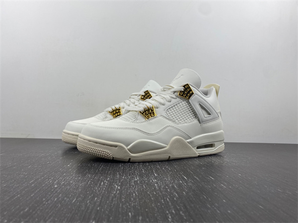 Air Jordan 4 “Metallic Gold”