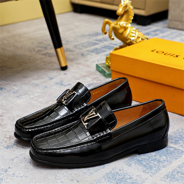 Lv Loafer 013