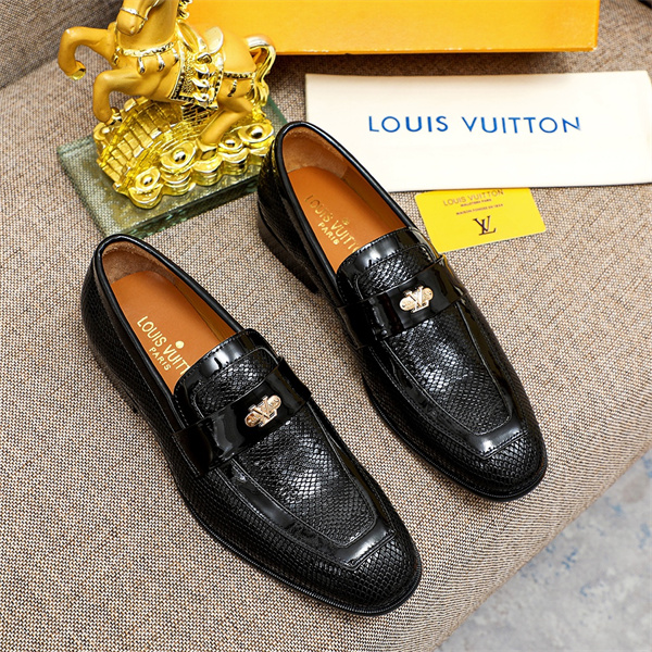 Lv Loafer 039