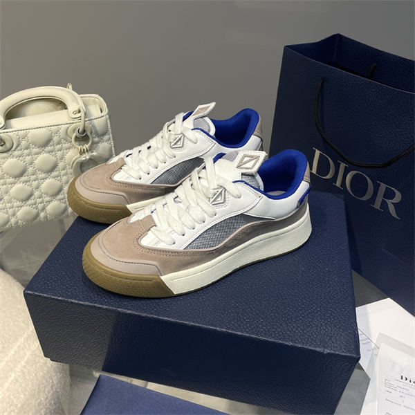 Dr x Travis Scott Sneaker