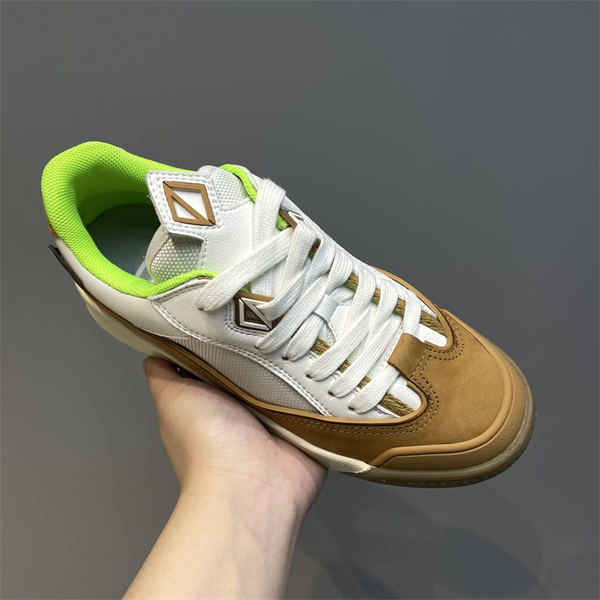 Dr x Travis Scott Sneaker