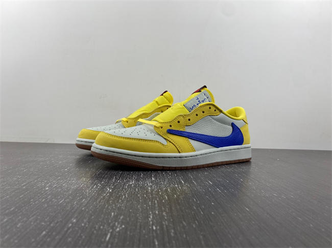 Travis Scott x Air Jordan 1 DZ4137-700