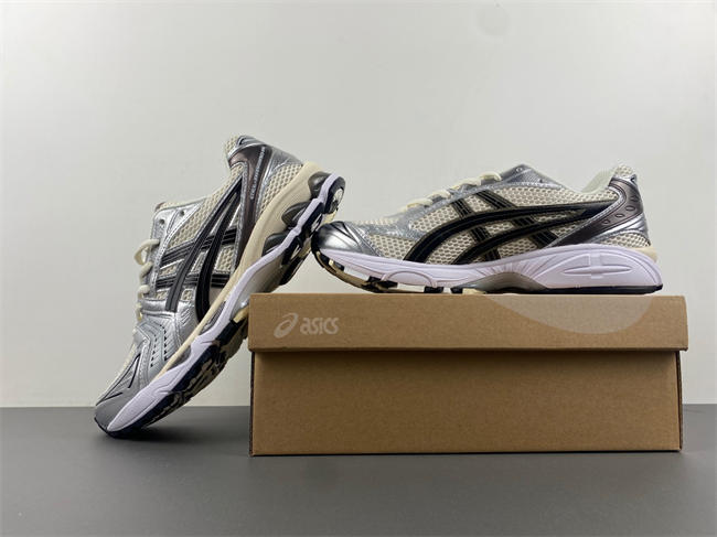 GEL KAYANO 14