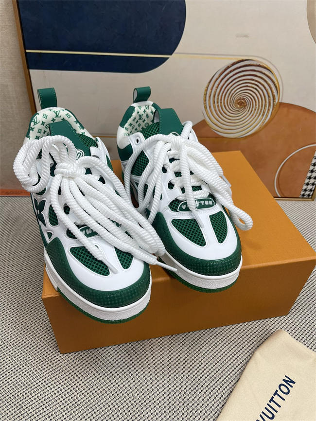 Lv Trainer Sneaker 34