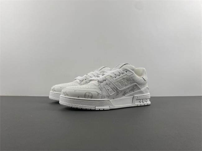 l**is V*t*n lv trainer 21