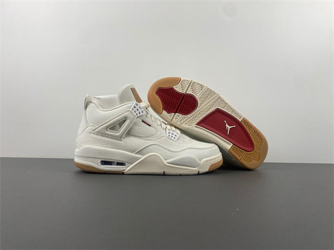 Levi’s x Air Jordan 4 “White”  AO2571-100