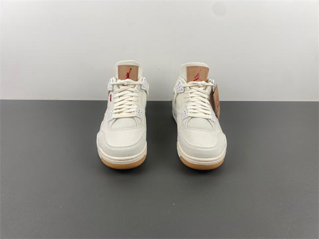 Levi’s x Air Jordan 4 “White”  AO2571-100