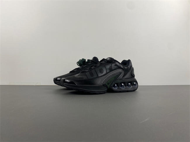 S*p*e x nike air max dn “black”  fz4044-001