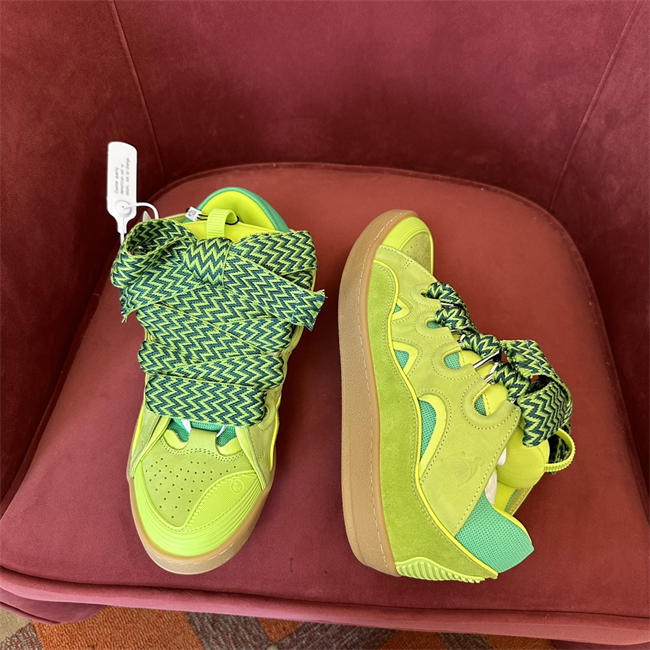 Lanvon Curb Sneaker 28