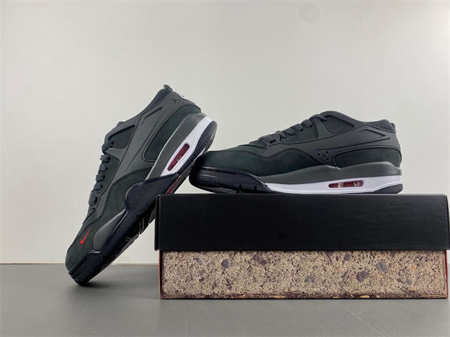 Nigel Sylvester x Air Jordan 4 RM “Driveway Grey” RM  HF4334-004