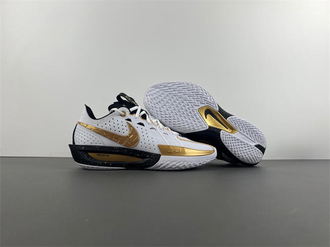 Nike Air ZoomX G.T. Cut 3  DV2918-101