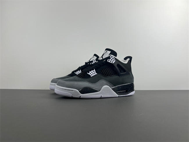 Air Jordan 4 “Fear”  FQ8138-002