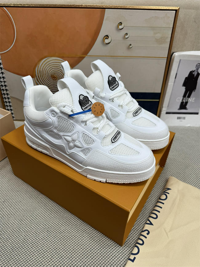 Lv Trainer Sneaker