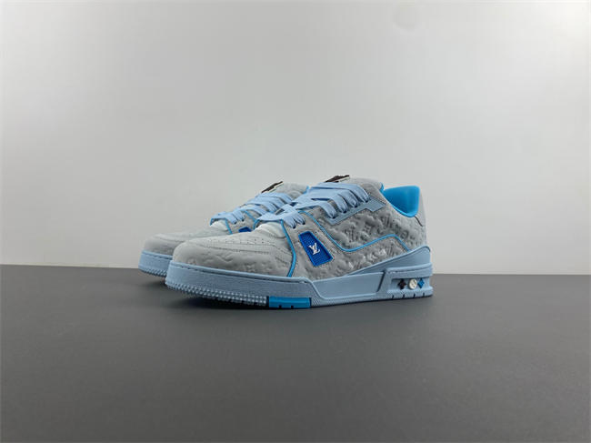 l**is V*t*n lv trainer
