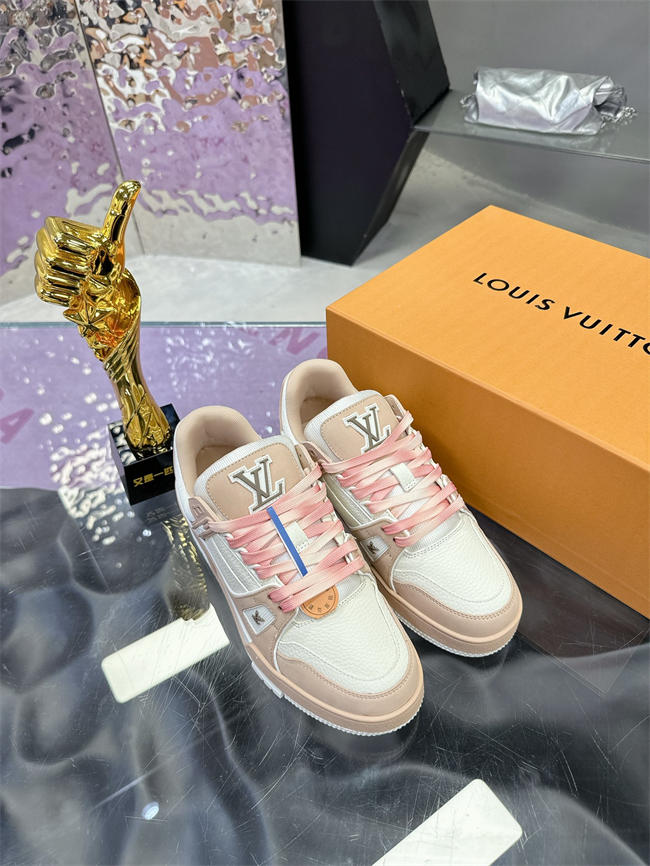 LV Trainer Sneaker