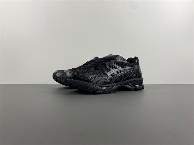 As*ic*s gel-kayano 14