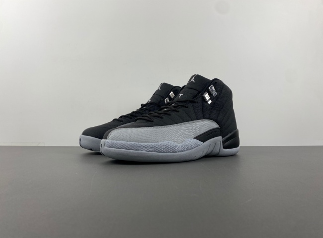 AIR JORDAN 12 “BLACK/WOLF GREY” RELEASES SEPTEMBER 2024 CT8013-010