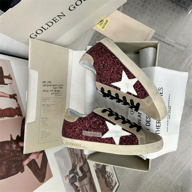Golden Goose Sneaker