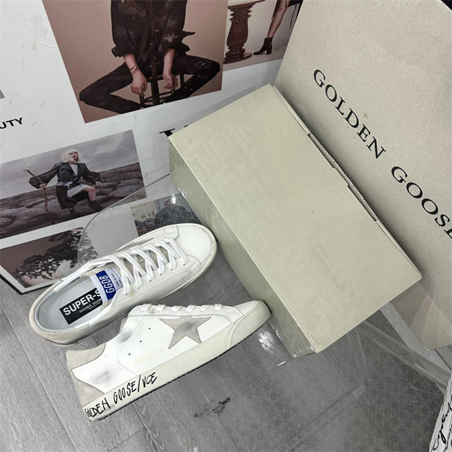 Golden Goose Sneaker