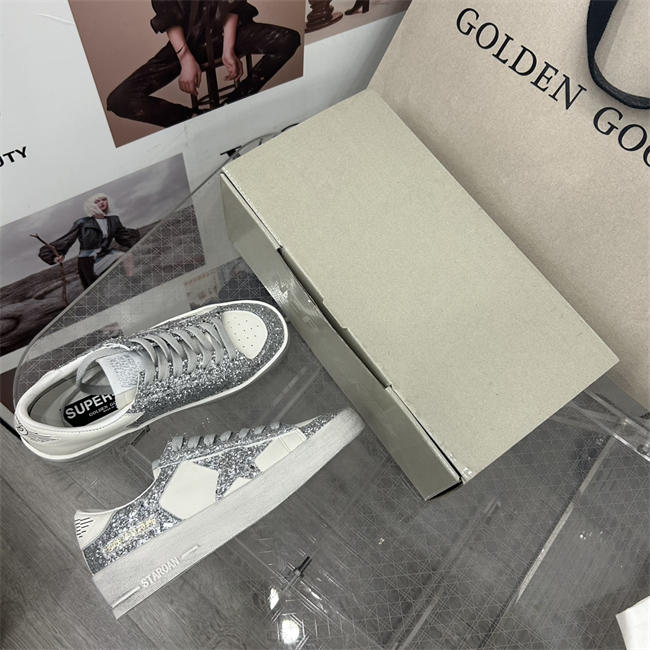 Golden Goose Sneaker