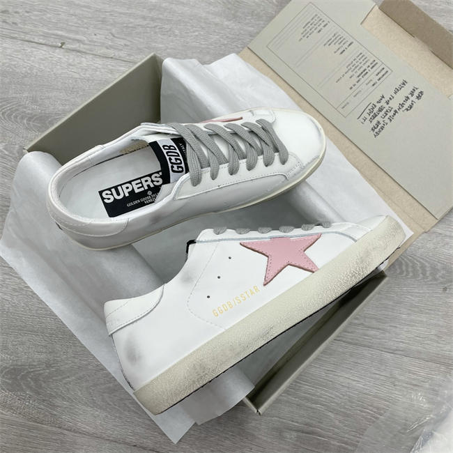 Golden Goose Sneaker