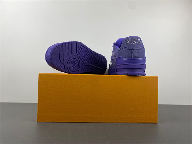 l0*is V*t0n lv trainer lv0904-1