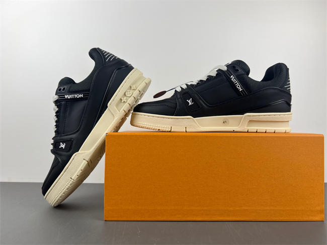 l0*is V*t0n lv trainer lv8127