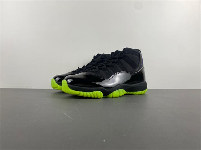 Air Jordan 11 Black fluorescent green CT8012-003