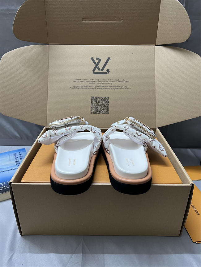 LV slippers
