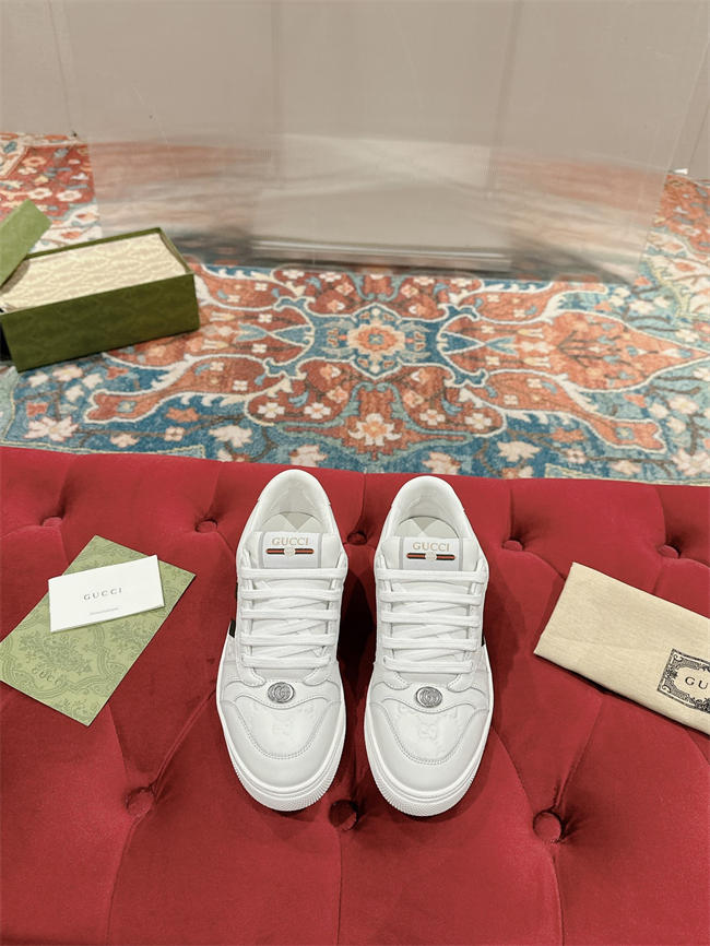 G*u*i screener sneaker