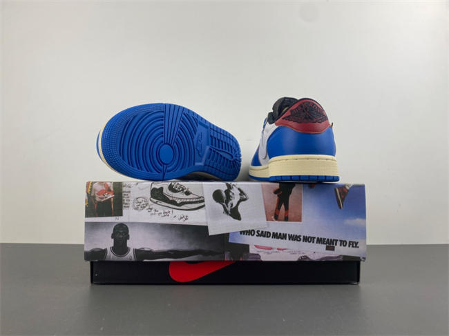 Travis Scott x Air Jordan 1 Low DM7866-111