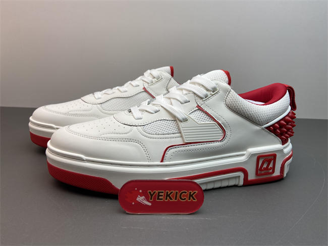 Ch**an louboutin low sneaker