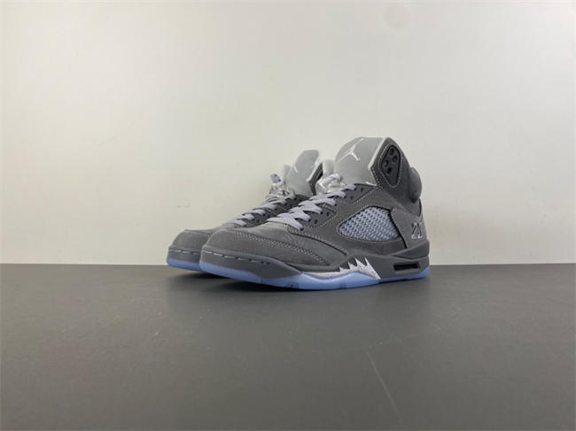 Air Jordan 5 “Wolf Grey” DD0587-002