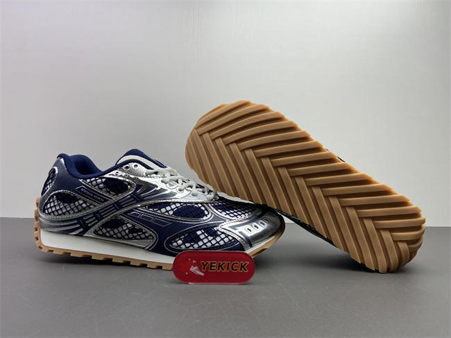 bo*te*ga Ve*ne*ta sneaker