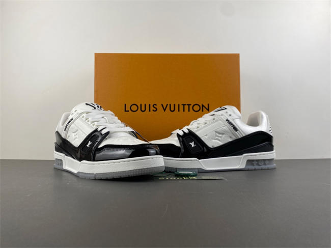 l0*is V*t0n lv trainer