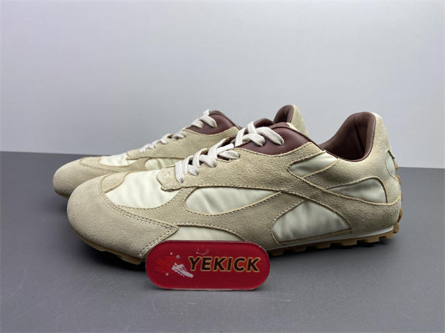 bo*te*ga Ve*ne*ta sneaker